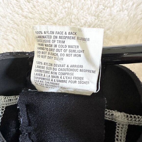 Bare Wetsuit Juniors Size 10 Black Full Length Long Sleeve - Picture 10 of 14